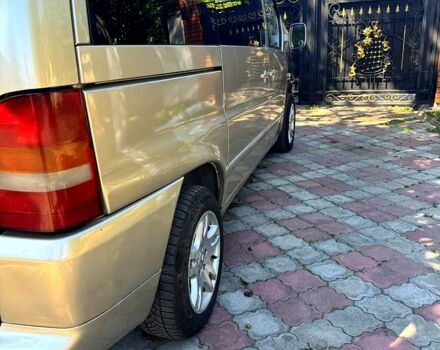 Мерседес Віто, об'ємом двигуна 2.1 л та пробігом 297 тис. км за 4500 $, фото 4 на Automoto.ua