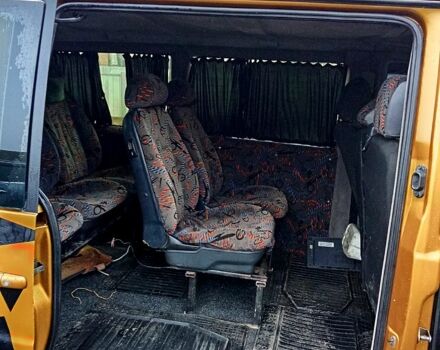 Мерседес Вито, объемом двигателя 2.2 л и пробегом 300 тыс. км за 4750 $, фото 9 на Automoto.ua