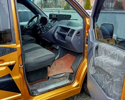 Мерседес Вито, объемом двигателя 2.2 л и пробегом 300 тыс. км за 4750 $, фото 8 на Automoto.ua