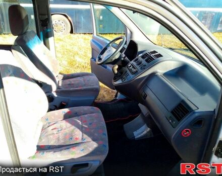 Мерседес Вито, объемом двигателя 22 л и пробегом 387 тыс. км за 4950 $, фото 11 на Automoto.ua
