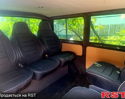 Мерседес Вито, объемом двигателя 2.2 л и пробегом 350 тыс. км за 5699 $, фото 8 на Automoto.ua
