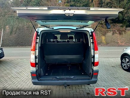 Мерседес Вито, объемом двигателя 2.1 л и пробегом 207 тыс. км за 8300 $, фото 6 на Automoto.ua