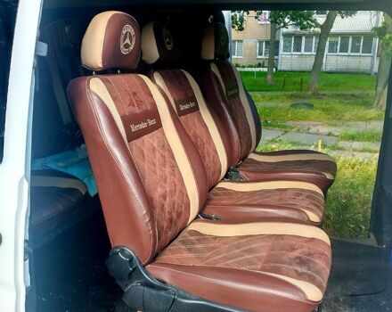 Мерседес Вито, объемом двигателя 2.2 л и пробегом 329 тыс. км за 12000 $, фото 5 на Automoto.ua