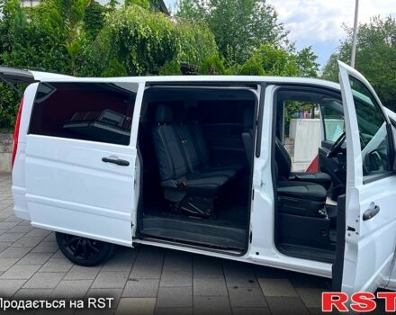 Мерседес Вито, объемом двигателя 2.2 л и пробегом 154 тыс. км за 11000 $, фото 4 на Automoto.ua