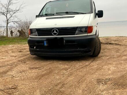 Мерседес Вито, объемом двигателя 2.3 л и пробегом 396 тыс. км за 4700 $, фото 1 на Automoto.ua