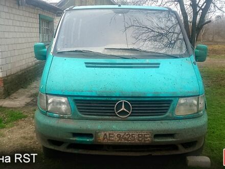 Мерседес Вито, объемом двигателя 2.3 л и пробегом 750 тыс. км за 2300 $, фото 1 на Automoto.ua