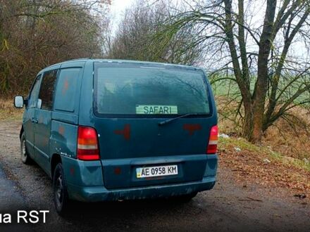 Мерседес Вито 2000 в Пирятине на Automoto.ua Мерседес Вито, объемом двигателя 2.2 л и пробегом 300 тыс. км за 3400 $, фото 1 на Automoto.ua