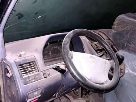 Мерседес Віто, об'ємом двигуна 2 л та пробігом 300 тис. км за 1500 $, фото 1 на Automoto.ua