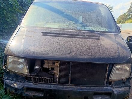 Мерседес Віто, об'ємом двигуна 2.2 л та пробігом 200 тис. км за 1500 $, фото 1 на Automoto.ua