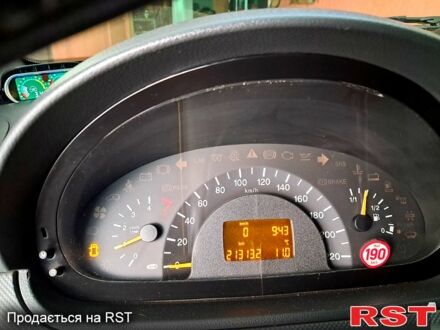 Мерседес Вито 2006 в Харькове на Automoto.ua Мерседес Вито, объемом двигателя 2.2 л и пробегом 0 тыс. км за 5800 $, фото 1 на Automoto.ua
