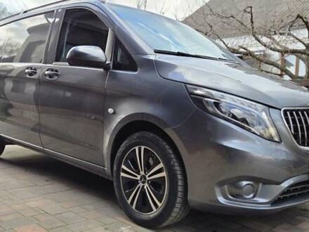 Мерседес Вито, объемом двигателя 1.95 л и пробегом 203 тыс. км за 25999 $, фото 1 на Automoto.ua