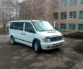 Белый Мерседес Вито пасс., объемом двигателя 2.2 л и пробегом 276 тыс. км за 1800 $, фото 1 на Automoto.ua