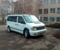 Белый Мерседес Вито пасс., объемом двигателя 2.2 л и пробегом 276 тыс. км за 1800 $, фото 1 на Automoto.ua