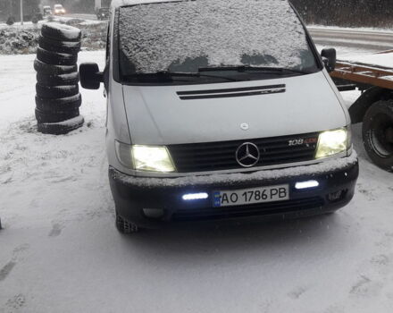 Білий Мерседес Віто пас., об'ємом двигуна 2.2 л та пробігом 520 тис. км за 5900 $, фото 1 на Automoto.ua