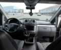 Бежевый Мерседес Вито пасс., объемом двигателя 2.2 л и пробегом 300 тыс. км за 10700 $, фото 2 на Automoto.ua