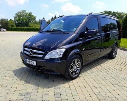Черный Мерседес Вито пасс., объемом двигателя 2.2 л и пробегом 156 тыс. км за 4100 $, фото 1 на Automoto.ua