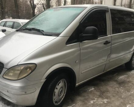 Серый Мерседес Вито пасс., объемом двигателя 2.2 л и пробегом 375 тыс. км за 6700 $, фото 1 на Automoto.ua