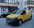 Желтый Мерседес Вито, объемом двигателя 2.14 л и пробегом 396 тыс. км за 15700 $, фото 1 на Automoto.ua