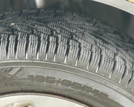 Жовтий Мерседес Віто, об'ємом двигуна 2.1 л та пробігом 315 тис. км за 4700 $, фото 20 на Automoto.ua