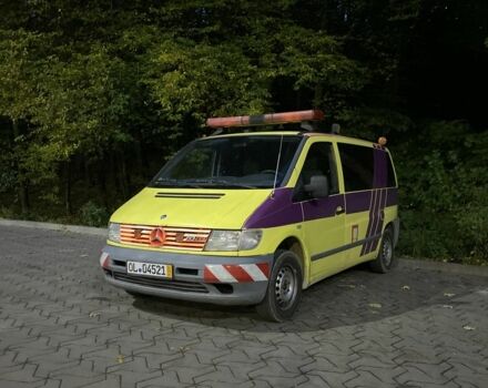 Жовтий Мерседес Віто, об'ємом двигуна 2.2 л та пробігом 425 тис. км за 2500 $, фото 4 на Automoto.ua