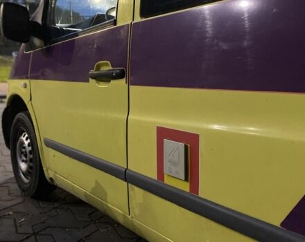 Жовтий Мерседес Віто, об'ємом двигуна 2.2 л та пробігом 425 тис. км за 2500 $, фото 6 на Automoto.ua
