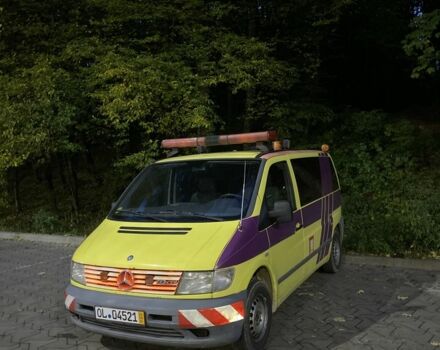 Жовтий Мерседес Віто, об'ємом двигуна 2.2 л та пробігом 425 тис. км за 2800 $, фото 3 на Automoto.ua