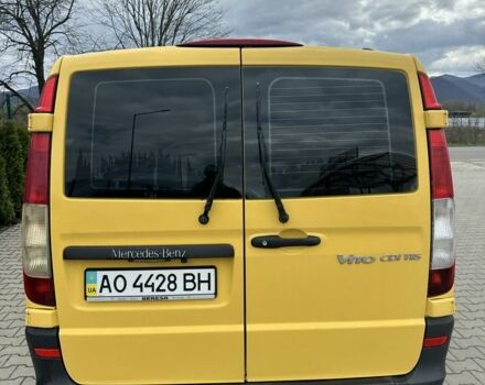 Жовтий Мерседес Віто, об'ємом двигуна 2.1 л та пробігом 402 тис. км за 8800 $, фото 19 на Automoto.ua