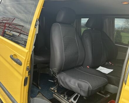 Жовтий Мерседес Віто, об'ємом двигуна 2.1 л та пробігом 402 тис. км за 8800 $, фото 16 на Automoto.ua