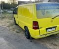 Желтый Мерседес Вито, объемом двигателя 2 л и пробегом 75 тыс. км за 3000 $, фото 4 на Automoto.ua