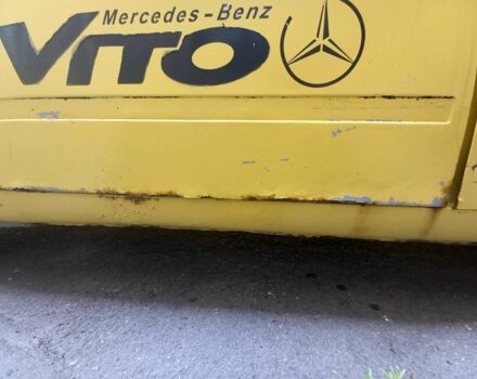 Жовтий Мерседес Віто, об'ємом двигуна 2.3 л та пробігом 365 тис. км за 3200 $, фото 2 на Automoto.ua
