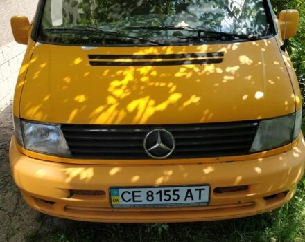 Желтый Мерседес Вито, объемом двигателя 2.2 л и пробегом 342 тыс. км за 4300 $, фото 3 на Automoto.ua