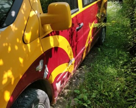 Желтый Мерседес Вито, объемом двигателя 2.2 л и пробегом 342 тыс. км за 4300 $, фото 5 на Automoto.ua