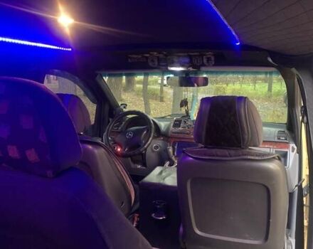 Желтый Мерседес Вито, объемом двигателя 2.2 л и пробегом 450 тыс. км за 8000 $, фото 14 на Automoto.ua