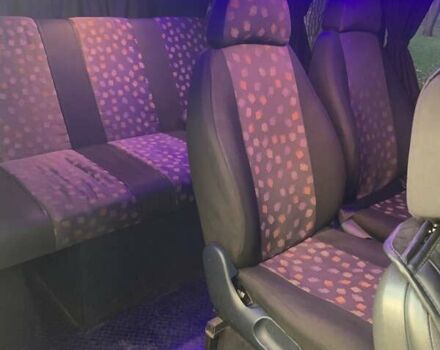 Желтый Мерседес Вито, объемом двигателя 2.2 л и пробегом 450 тыс. км за 8000 $, фото 16 на Automoto.ua