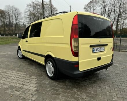 Желтый Мерседес Вито, объемом двигателя 2.2 л и пробегом 450 тыс. км за 7700 $, фото 3 на Automoto.ua