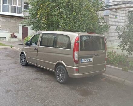 Желтый Мерседес Вито, объемом двигателя 2.14 л и пробегом 275 тыс. км за 12500 $, фото 4 на Automoto.ua