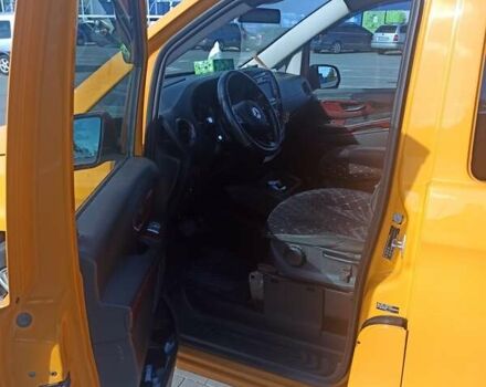 Жовтий Мерседес Віто, об'ємом двигуна 2.14 л та пробігом 340 тис. км за 25800 $, фото 20 на Automoto.ua