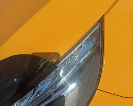 Жовтий Мерседес Віто, об'ємом двигуна 2.14 л та пробігом 340 тис. км за 25800 $, фото 16 на Automoto.ua