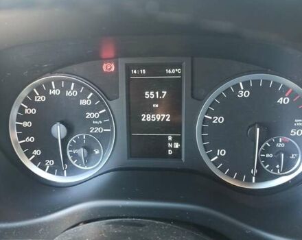 Жовтий Мерседес Віто, об'ємом двигуна 2.14 л та пробігом 340 тис. км за 25800 $, фото 13 на Automoto.ua