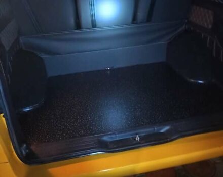 Жовтий Мерседес Віто, об'ємом двигуна 2.14 л та пробігом 340 тис. км за 25800 $, фото 1 на Automoto.ua