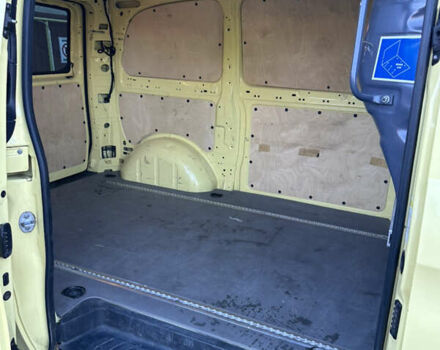 Мерседес Вито 2017 в Одессе на Automoto.ua Желтый Мерседес Вито, объемом двигателя 2.14 л и пробегом 239 тыс. км за 14500 $, фото 10 на Automoto.ua