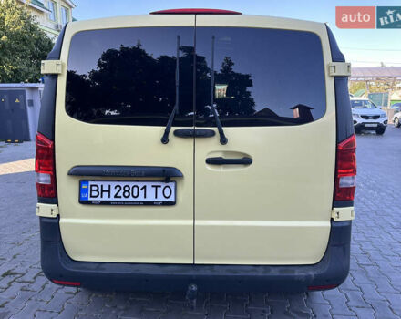 Мерседес Вито 2017 в Одессе на Automoto.ua Желтый Мерседес Вито, объемом двигателя 2.14 л и пробегом 239 тыс. км за 14500 $, фото 4 на Automoto.ua