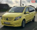 Желтый Мерседес Вито, объемом двигателя 2.14 л и пробегом 220 тыс. км за 27500 $, фото 1 на Automoto.ua