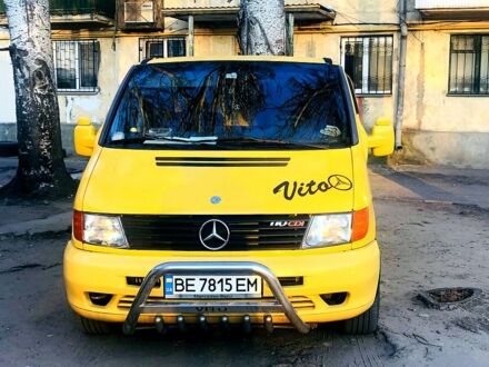 Мерседес Вито 2000 в Николаеве на Automoto.ua Желтый Мерседес Вито, объемом двигателя 2.1 л и пробегом 330 тыс. км за 7100 $, фото 1 на Automoto.ua