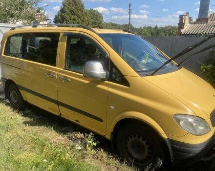 Жовтий Мерседес Віто, об'ємом двигуна 2.1 л та пробігом 500 тис. км за 4500 $, фото 1 на Automoto.ua