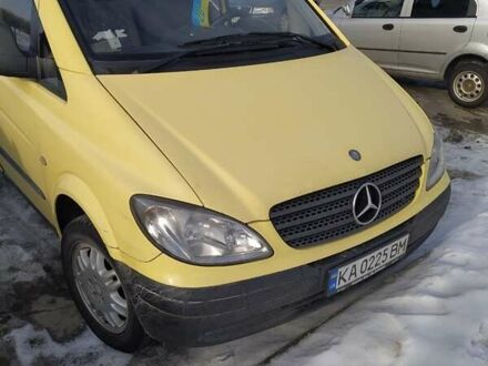 Жовтий Мерседес Віто, об'ємом двигуна 2.15 л та пробігом 399 тис. км за 6100 $, фото 1 на Automoto.ua