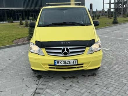 Мерседес Віто 2014 у Чернівцях на Automoto.ua Жовтий Мерседес Віто, об'ємом двигуна 2.1 л та пробігом 250 тис. км за 9500 $, фото 1 на Automoto.ua