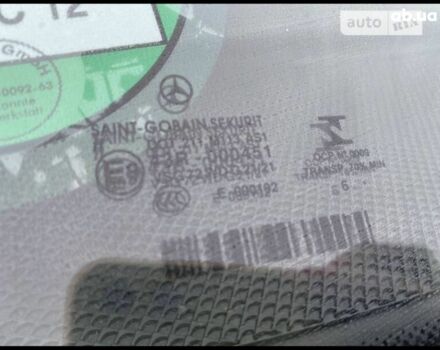 Серый Мерседес Вито, объемом двигателя 0 л и пробегом 275 тыс. км за 20400 $, фото 5 на Automoto.ua