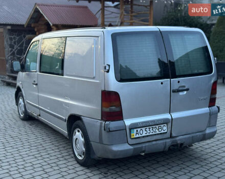 Сірий Мерседес Віто, об'ємом двигуна 2.15 л та пробігом 300 тис. км за 1650 $, фото 4 на Automoto.ua