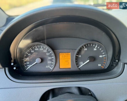 Серый Мерседес Вито, объемом двигателя 2.15 л и пробегом 344 тыс. км за 9400 $, фото 4 на Automoto.ua